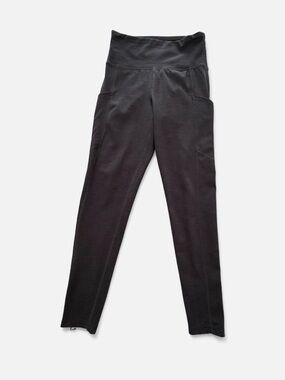 High-Waist Black Leggings with Side Pockets